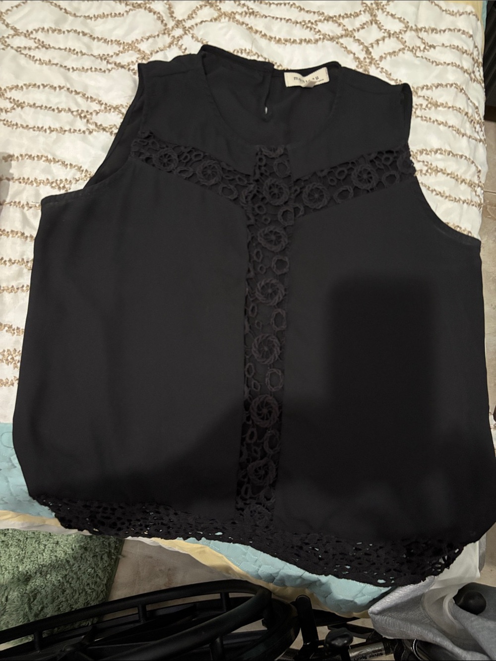 Monteau Black Sleeveless Lace-Trim Camisole - Picture 1 of 3